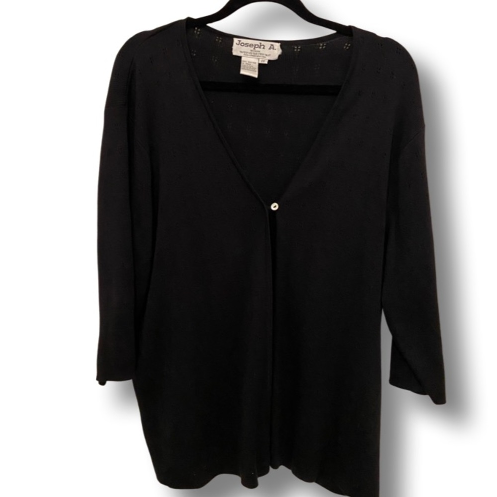 Joseph A. 1 button cardigan. Delicate details Silk. Vneck. Vintage 2x